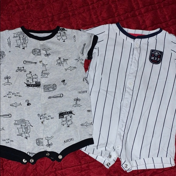 Carter’s size 6 months one piece. - Picture 4 of 5